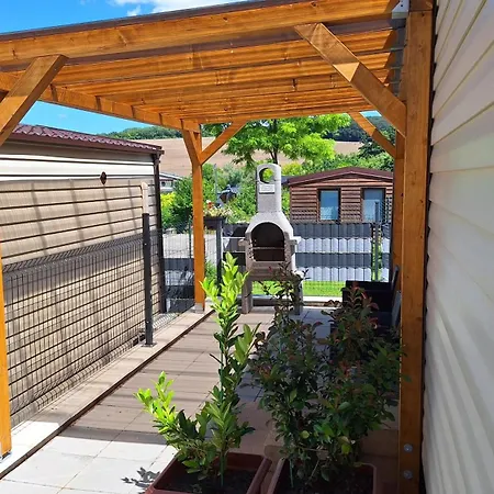 Michalka - 度假居 *