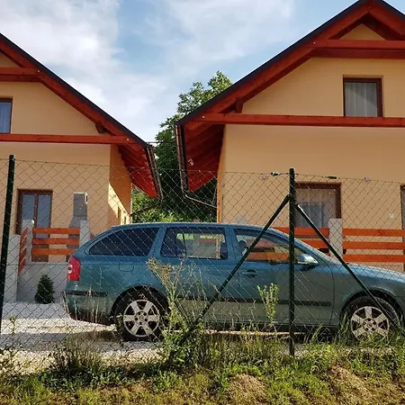 Сasa de vacaciones Michalka - *