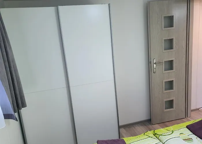 Michalka - بيت للعطل Podhájska