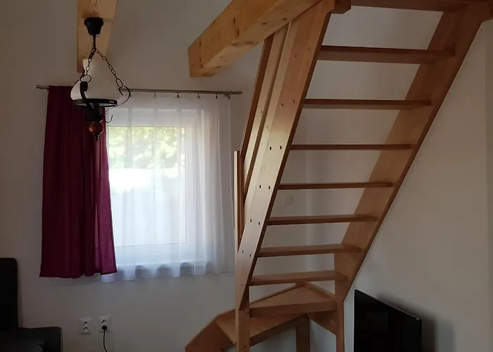 Michalka - Podhájska