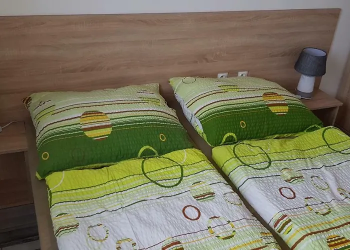 Michalka - بيت للعطل